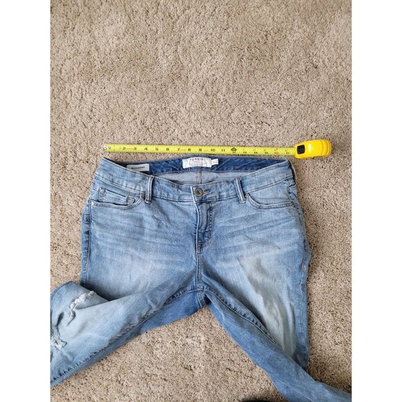 Torrid Women's Blue Boyfriend Fit Skinny Jeans Size 12 Distressed Mid Rise - Picture 3 of 8